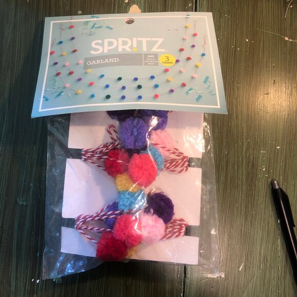 Spritz NWT Bright Pom Pom Garland 3 Count 72 Inches Primary Colors Rainbow - Picture 1 of 4